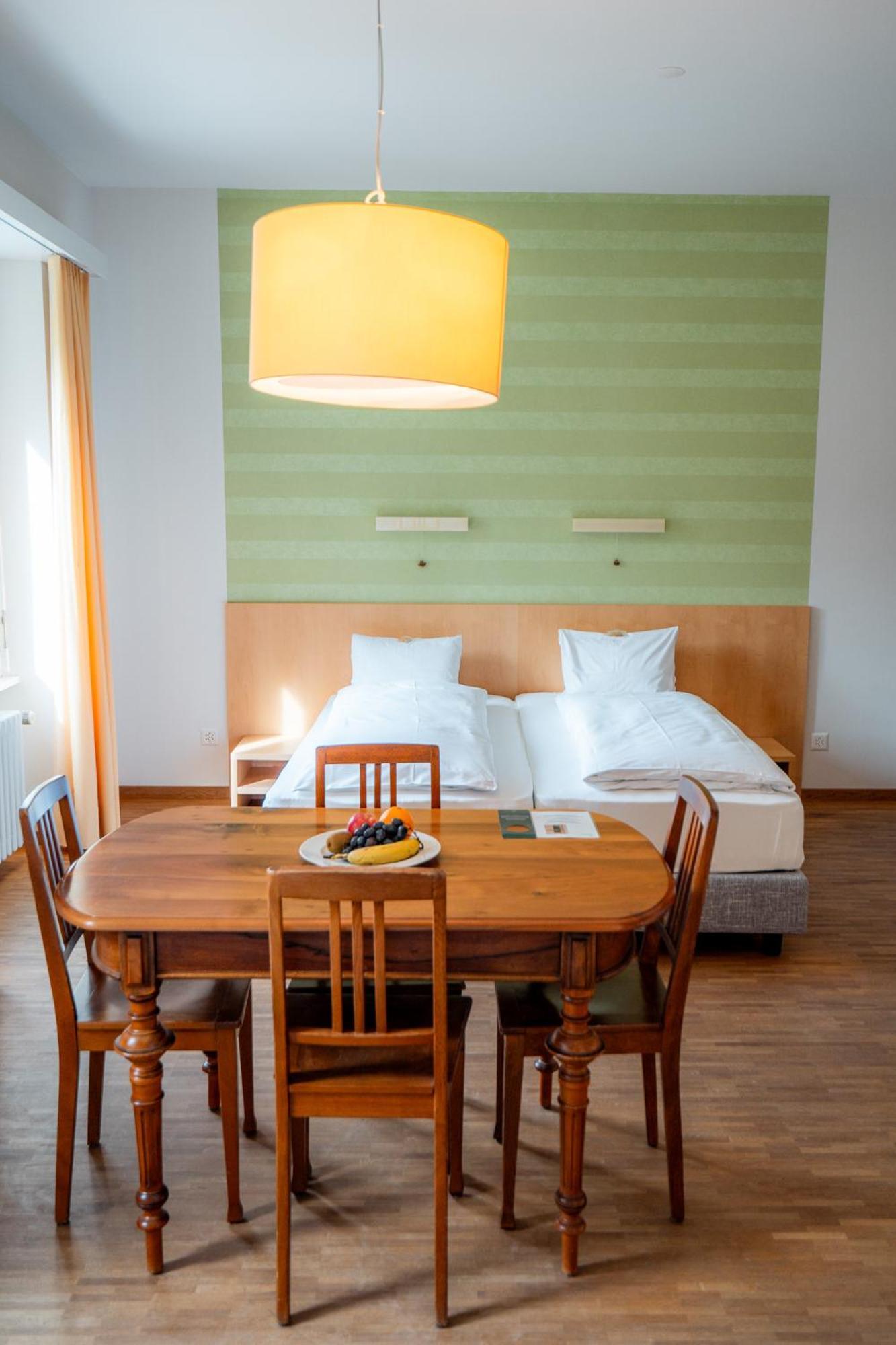 Hotel Haus Schoenstatt Contactless-Check-In Бриг Экстерьер фото