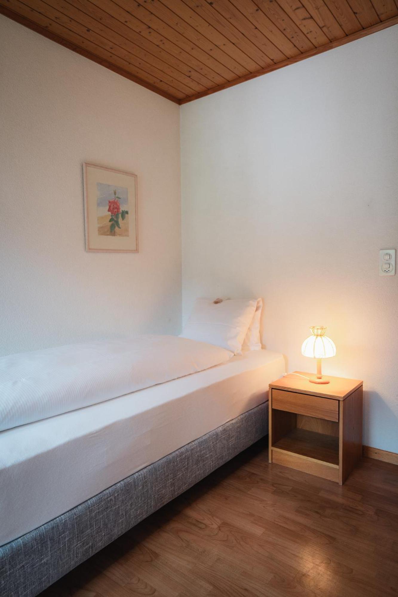 Hotel Haus Schoenstatt Contactless-Check-In Бриг Экстерьер фото