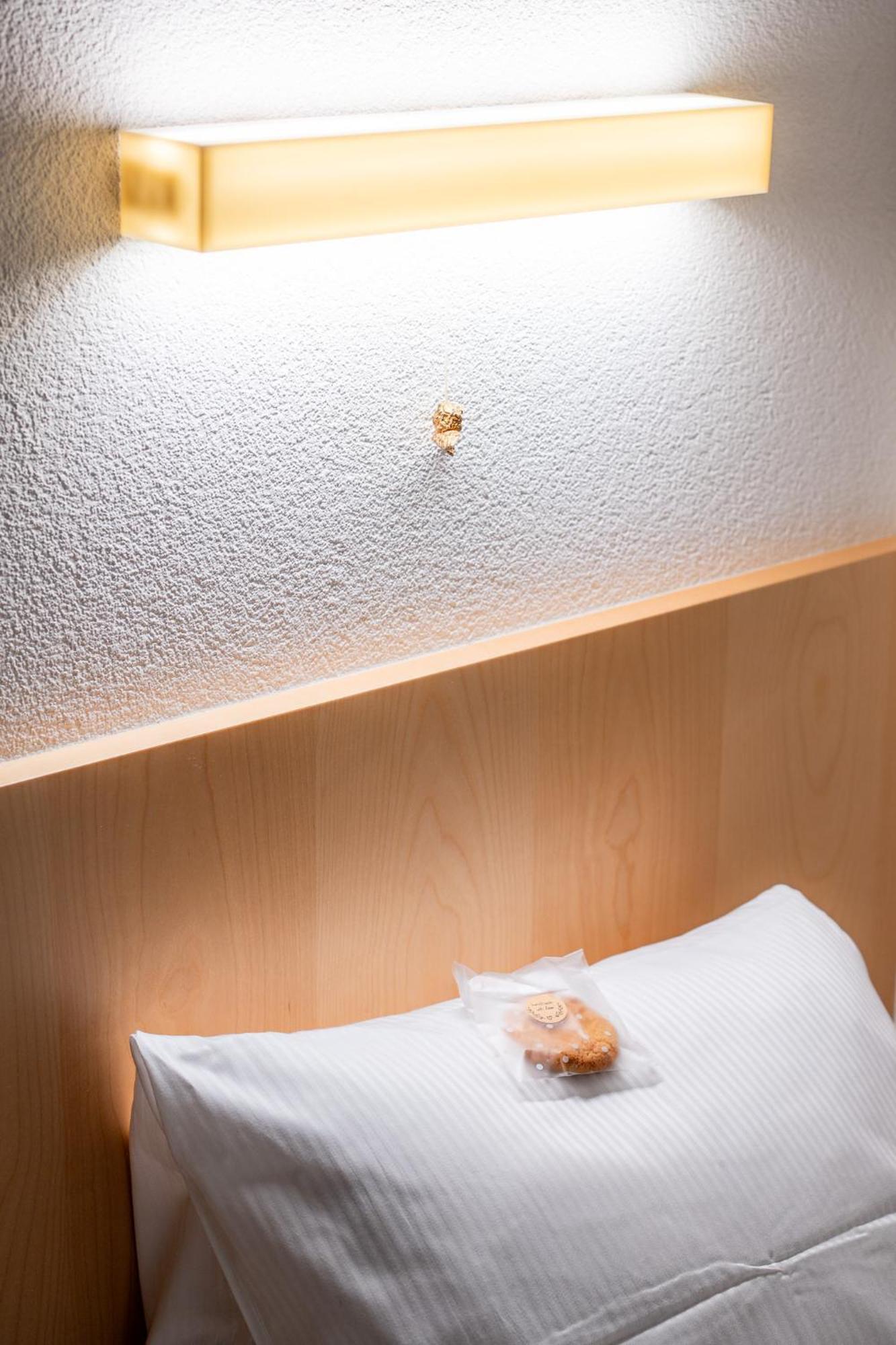 Hotel Haus Schoenstatt Contactless-Check-In Бриг Экстерьер фото