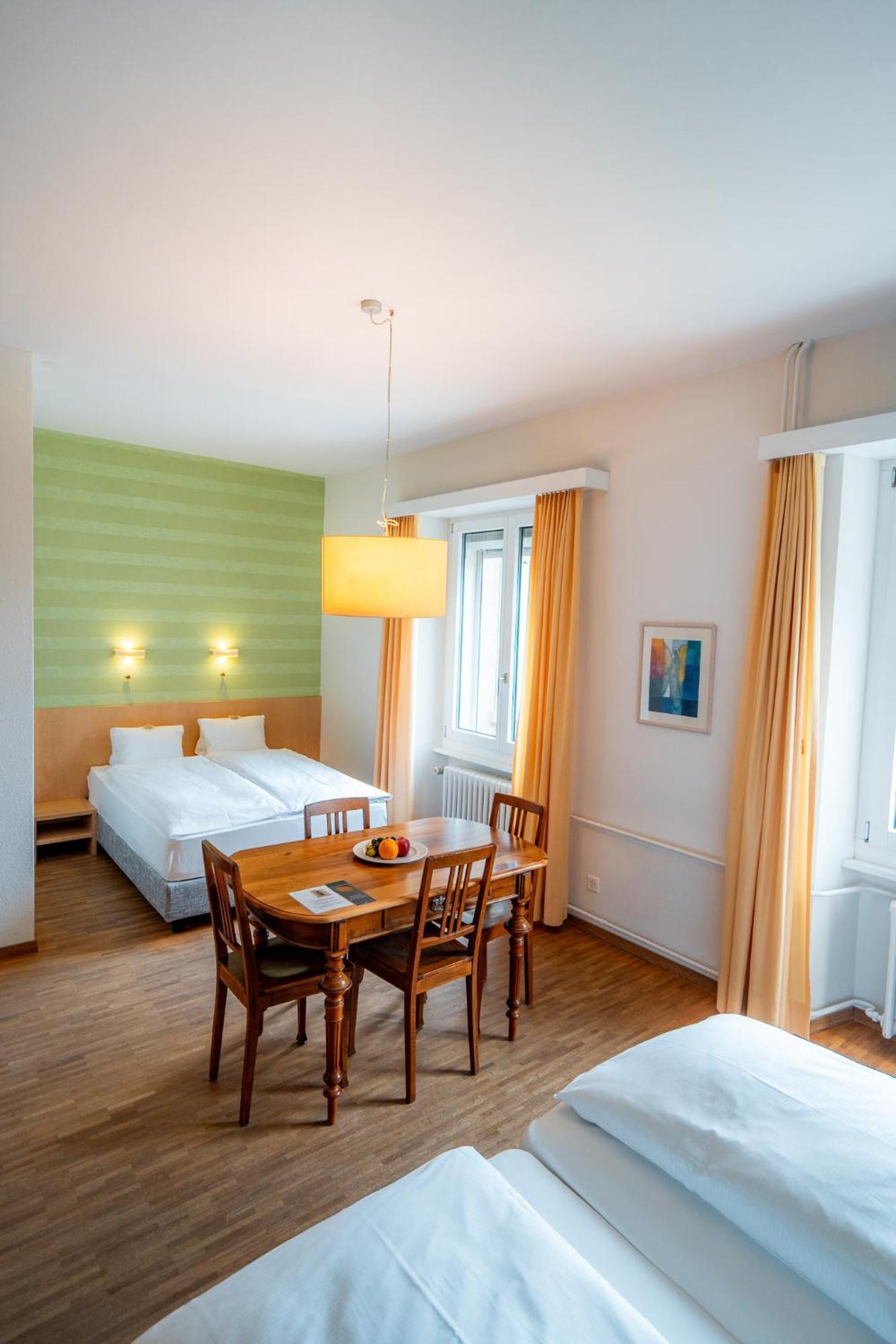 Hotel Haus Schoenstatt Contactless-Check-In Бриг Экстерьер фото
